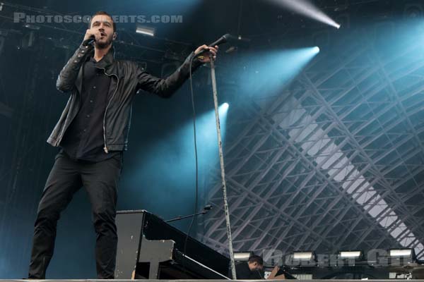 EDITORS - 2017-07-23 - PARIS - Hippodrome de Longchamp - Main Stage 1 - Thomas Michael Henry Smith